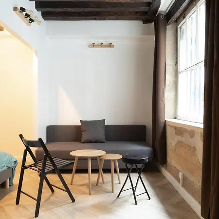 Apartment Lyonnais Center Of Paris Exterior photo